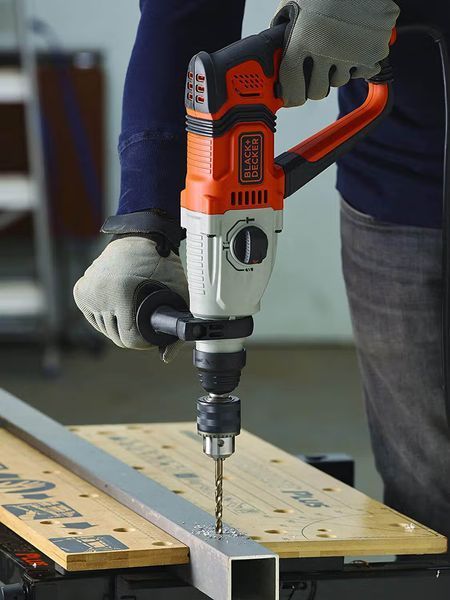 Перфоратор мережевий SDS-Plus BLACK+DECKER BEHS02K BEHS02K фото
