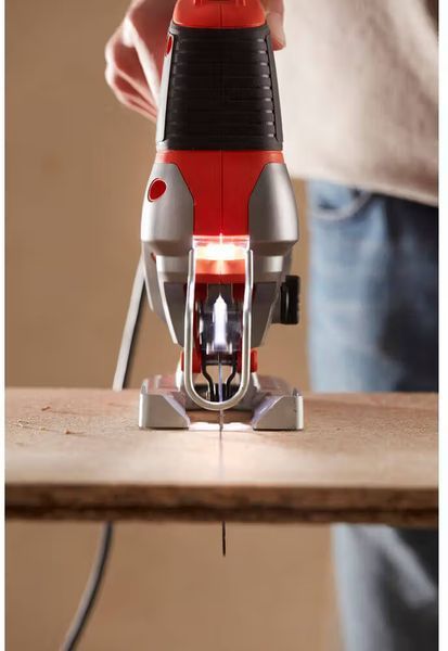 Пила лобзикова мережева BLACK+DECKER BES610 BES610 фото