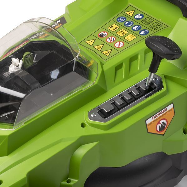 Акумуляторна газонокосарка Procraft PLM20bb, 20V, ширина 370 мм, висота 25&ndash;75 мм, травозбірник 35 л, без АКБ та ЗП PLM20bb фото